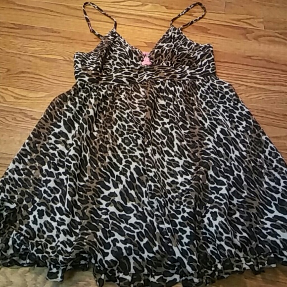 Betsey Johnson Other - Beautiful gown